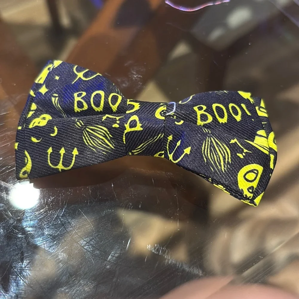 Dog or cat bow tie